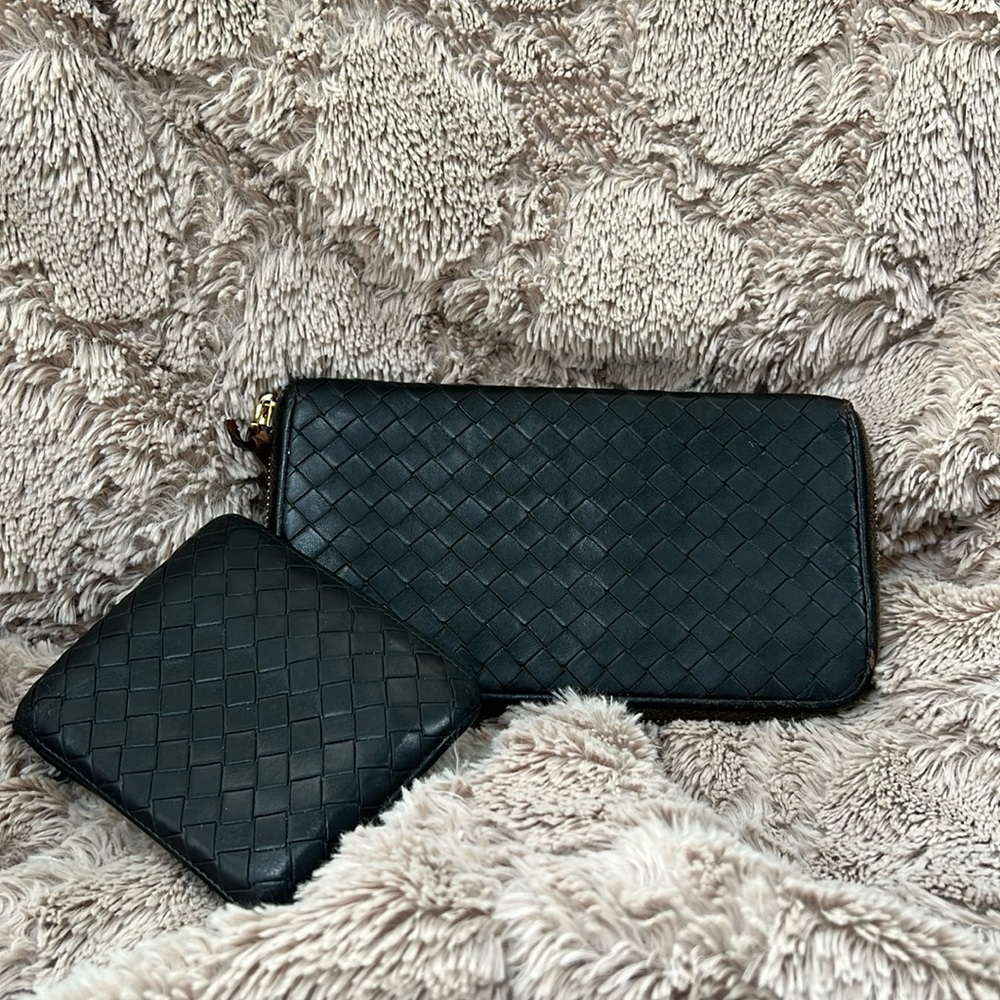 HIS & HERS BOTTEGA VENETA Wallet Bundle in Black Leather